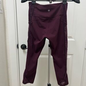 Lululemon tights wine color size 6